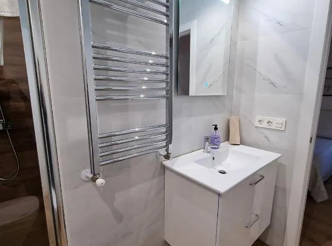 Apartment 102a Moderno 2 *